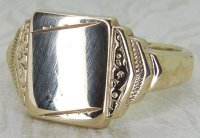 Antique Guest and Philips - Yellow Gold Rectangular Signet Ring R5478