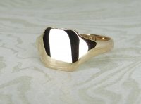 Antique Guest and Philips - Yellow Gold Maids Signet Ring R5306