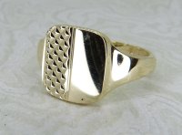 Antique Guest and Philips - Yellow Gold Signet Ring R5687