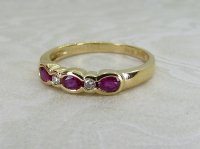 Antique Guest and Philips - Ruby Set, Yellow Gold - Five Stone Ring R5369