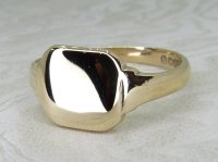 Antique Guest and Philips - Yellow Gold Signet Ring R5731