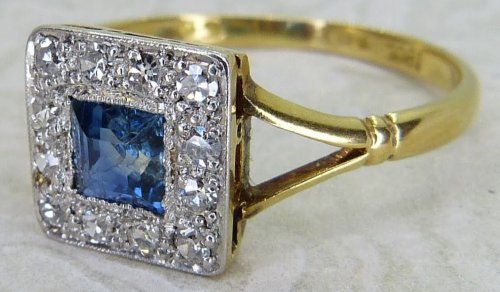 Antique Guest and Philips - Sapphire Set, Yellow Gold - Platinum - Cluster Ring R5558