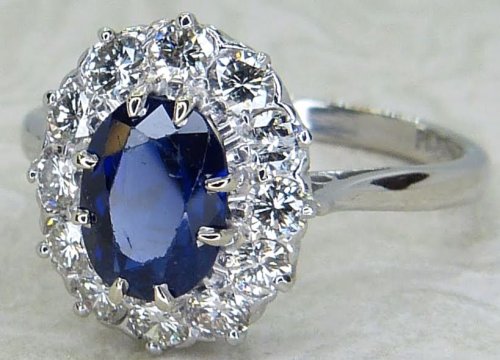 Antique Guest and Philips - Sapphire Set, Platinum - Cluster Ring R5598