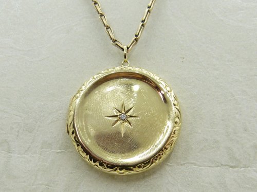 Antique Guest and Philips - Diamond Set, Yellow Gold - Round Locket Pendant P728