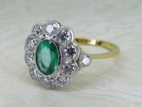 Antique Guest and Philips - Emerald Set, Yellow Gold - Platinum - Cluster Ring R5698