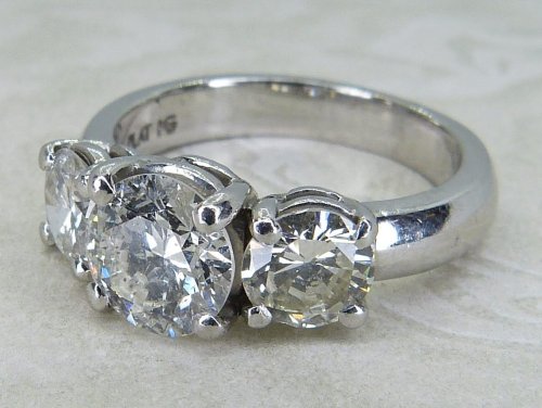 Antique Guest and Philips - Diamond Set, Platinum - Three Stone Ring R5703