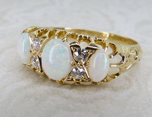 Antique Guest and Philips - Opal Set, Yellow Gold - Seven Stone Ring R5712