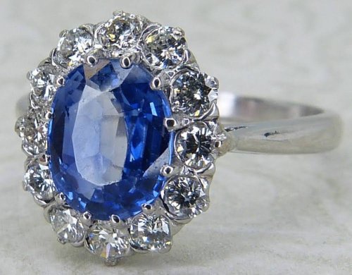 Antique Guest and Philips - Sapphire Set, Platinum - Oval Cluster Ring R5563