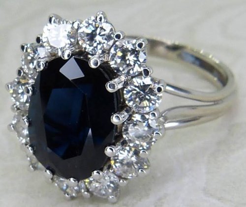 Antique Guest and Philips - Sapphire Set, White Gold - Cluster Ring R5505